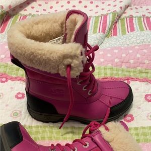 Girls size 13 UGG pink winter boots. Worn twice in excellent condition.